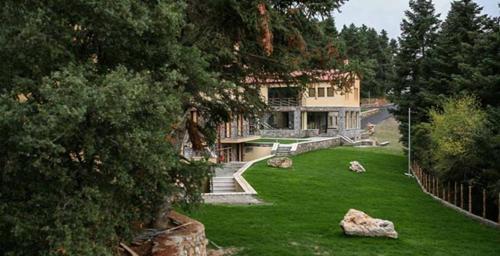 Natura Hotel Vytina Exterior foto